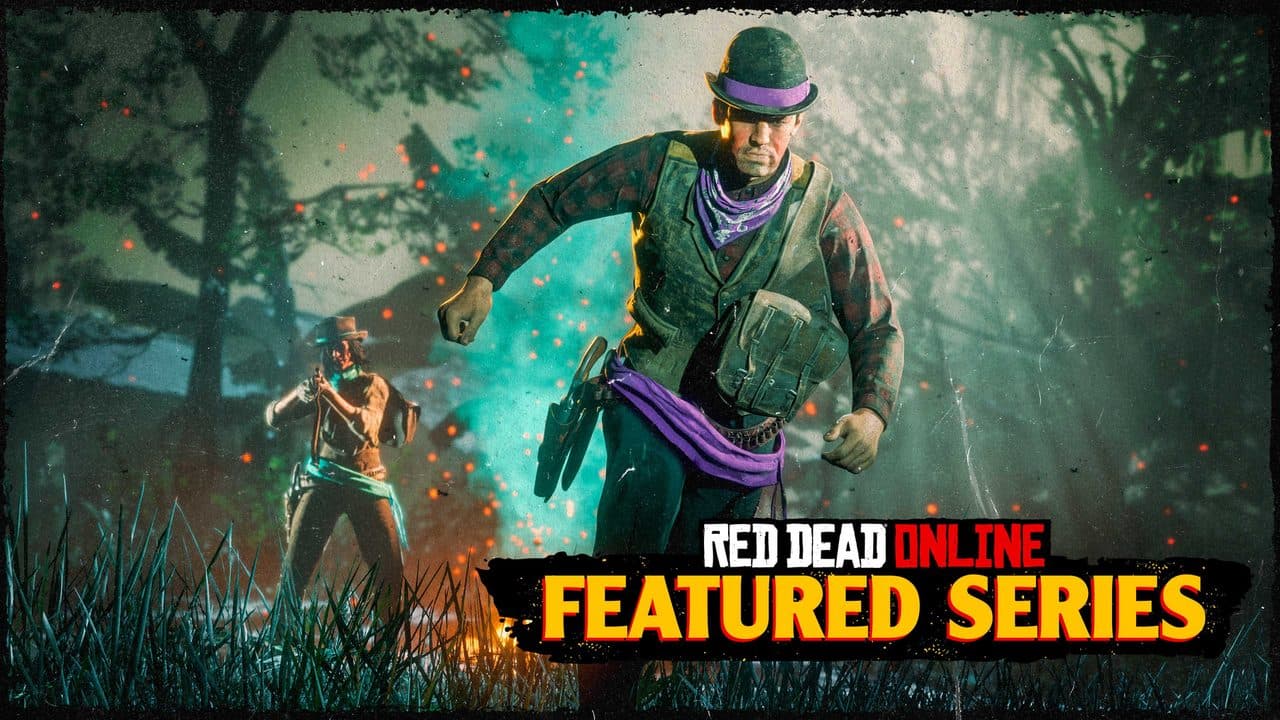 Bir Red Dead Online player takes aim at an adversary retreating